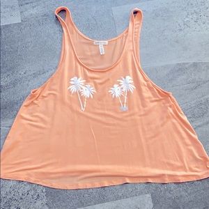 💕Victoria’s Secret Super soft palm tree Tank🌴